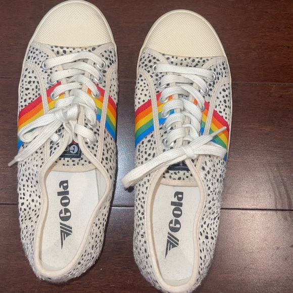 nwot Gola gola White Sneakers with Rainbow Stripes 🌈 us 7 - Picture 1 of 7
